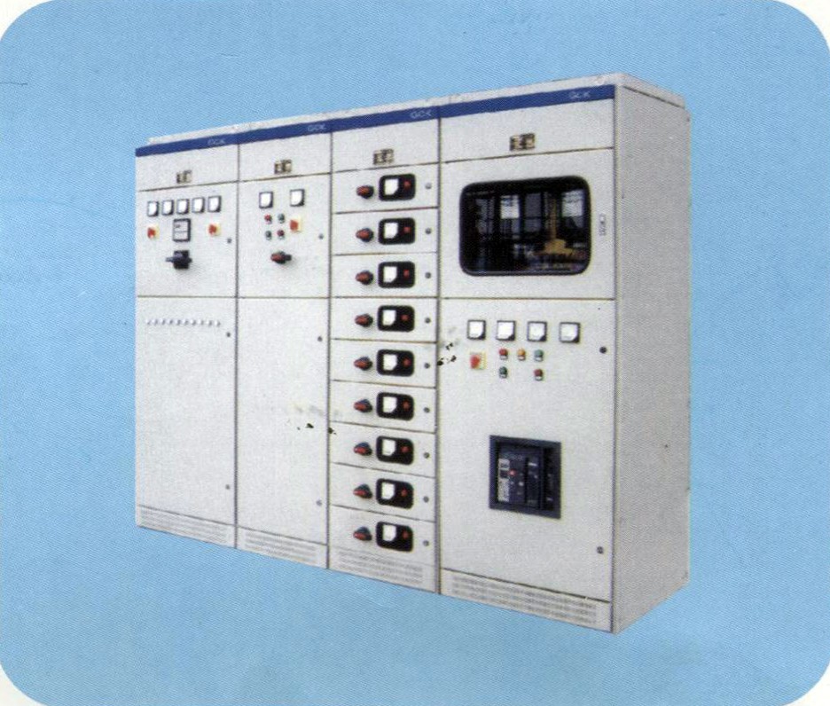 KYN28A-12、2000-31.5戶內(nèi)金屬鎧裝抽開式開關(guān)設(shè)備2